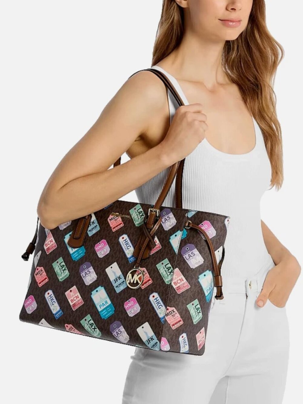 New Michael Kors Voyager Large Printed Signature Logo Tote Bag Brown Multi